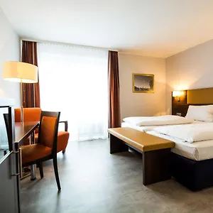 Domus 3* München