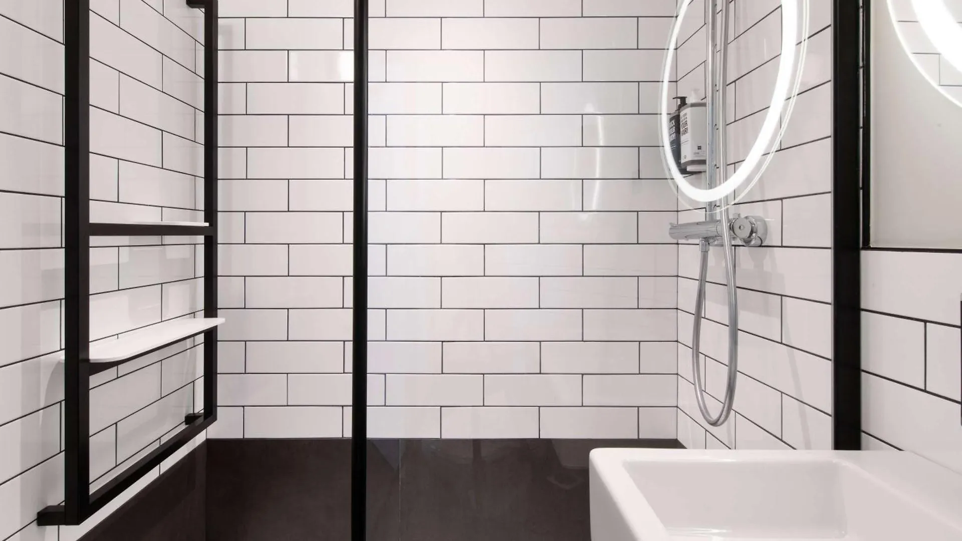 Hotel ibis Paris Gare de Lyon Diderot